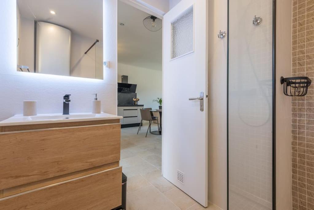 Апартаменты 2P Neuf Au Coeur De St Jean Cap Ferrat Сен-Жан-Кап-Ферра Экстерьер фото